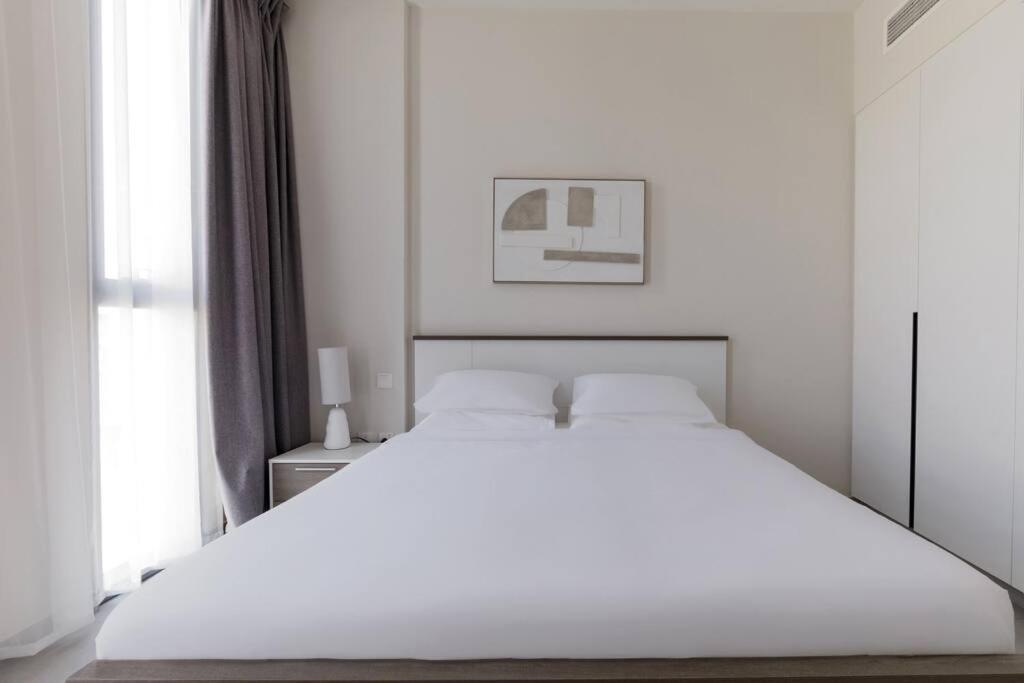 Sahab - Solo 1Br Apt In Al Jada Sharjah Ngoại thất bức ảnh