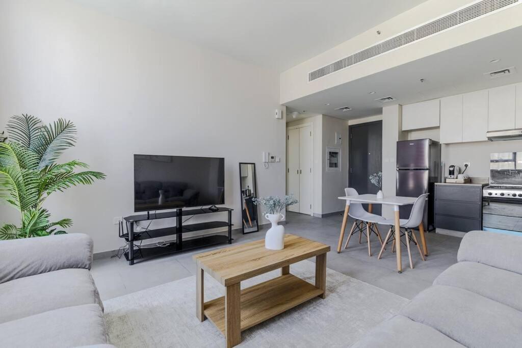 Sahab - Solo 1Br Apt In Al Jada Sharjah Ngoại thất bức ảnh